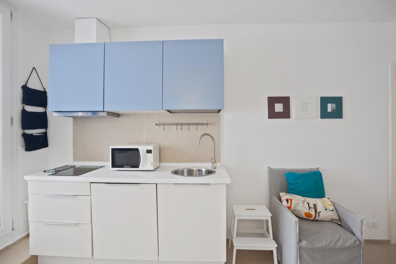 Casalmare Apartments One Step From The Sea Mola di Bari Exterior foto