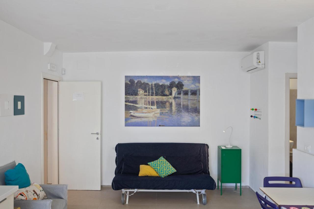 Casalmare Apartments One Step From The Sea Mola di Bari Exterior foto